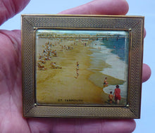 Load image into Gallery viewer, Vintage 1940s Gwenda Cigarette Case / Business Card Case Showing Golden Beach at Great Yarmouth
