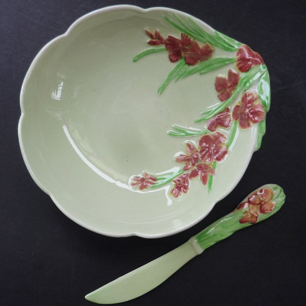 1950s Carlton Ware Forget me Not Butter Dish with Rare Spreading Knife. ORIGINAL BOX