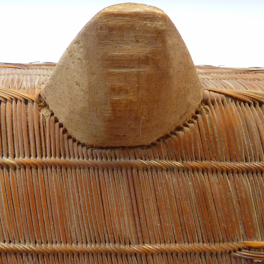 Finely Woven African Uganda / Ganda Tribal Shield. Early 20th Century